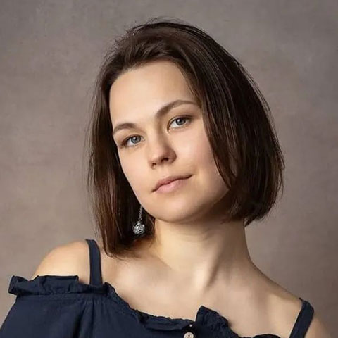 Алина Олеговна Опарина